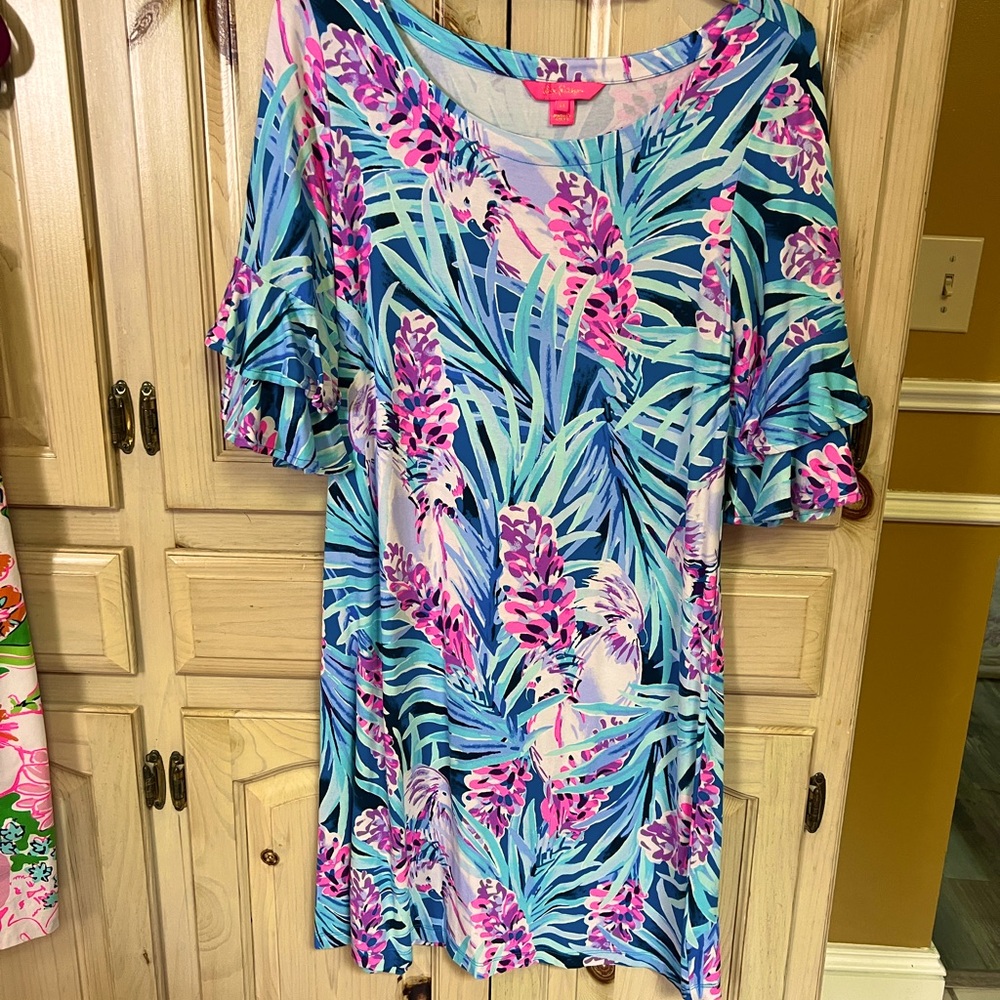 Lilly Pulitzer knit dress with colorful print size M